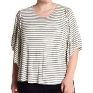 🎉HP🎉Bobeau White Stripe Flounce Sleeve Tee